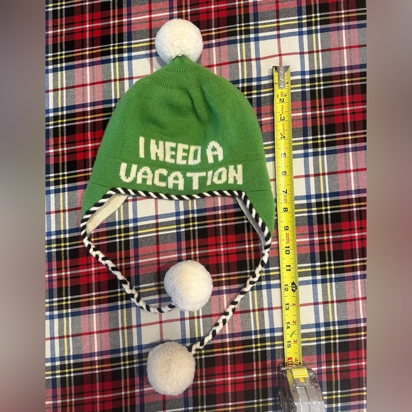 KATE SPADE NEW YORK “I NEED A VACATION” Green Fleece Hat - Picture 8 of 9